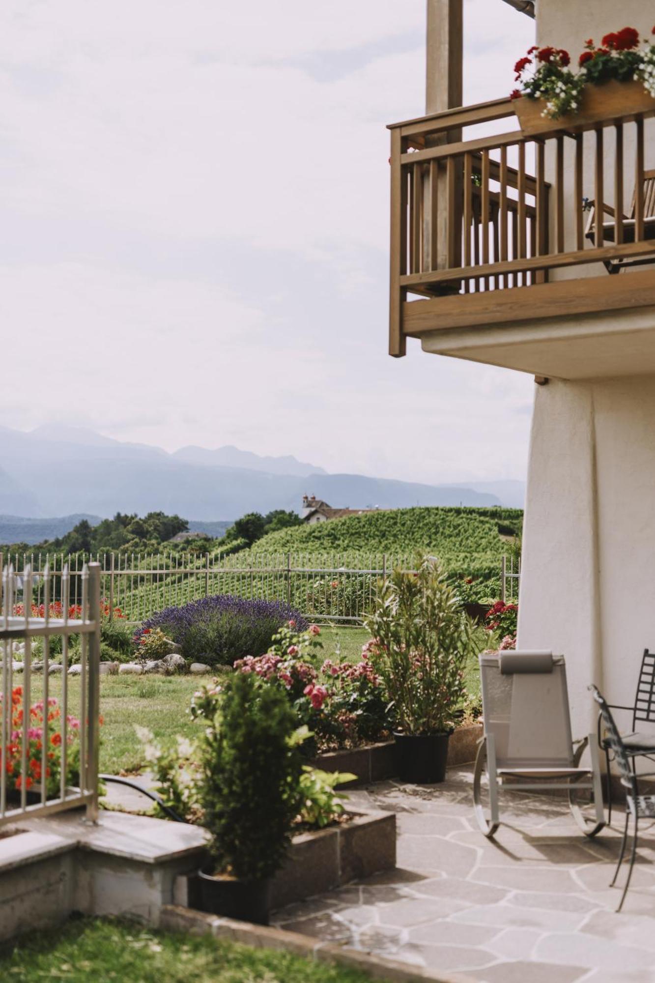 Weinberghof *