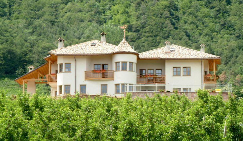 Weinberghof Appiano Sulla Strada Del Vino